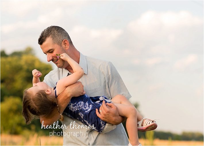 Maternity Photography Philadelphia: Capturing Outdoor Moments with Siblings