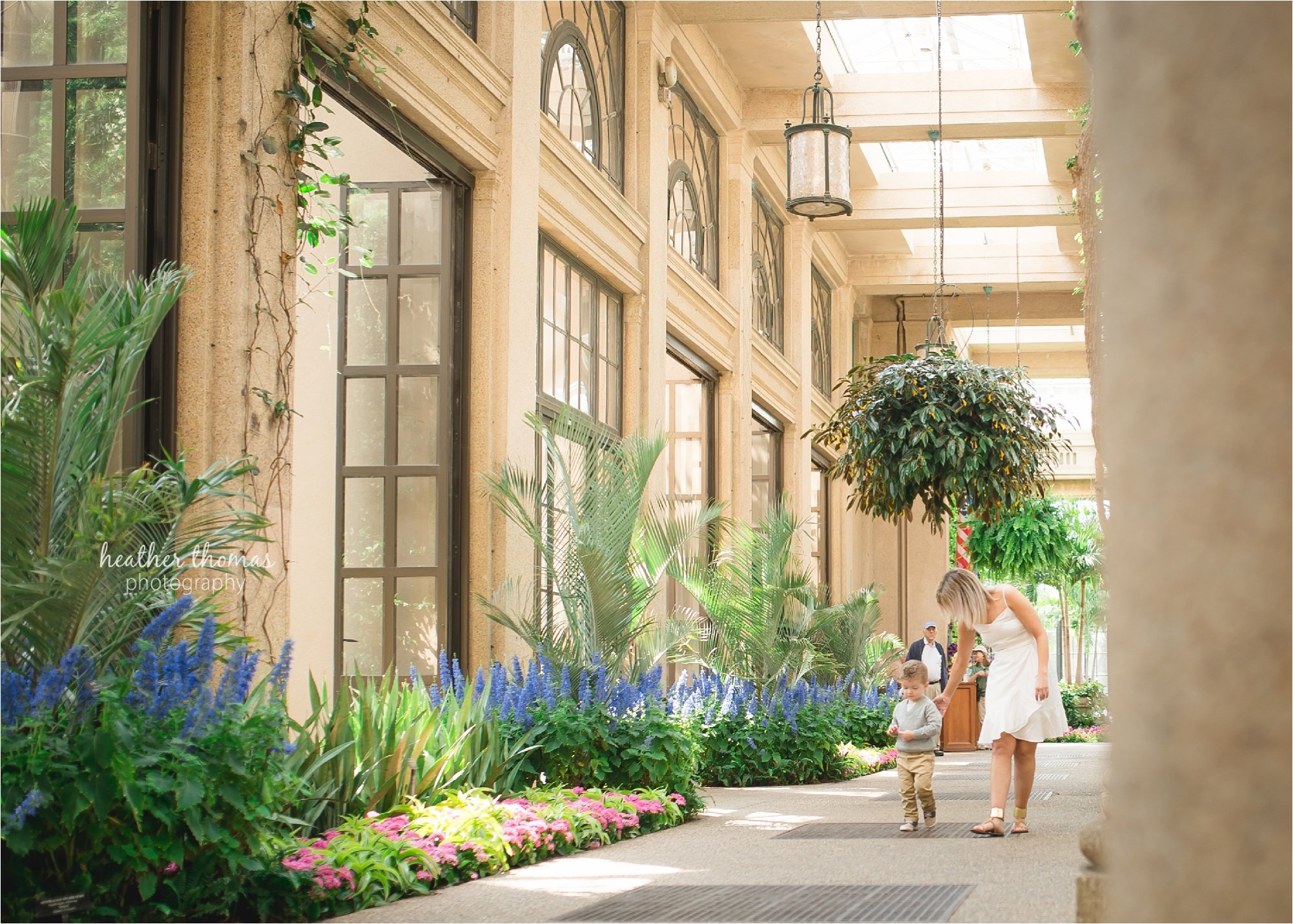 newtown pa family photographers-3.jpg family at longwood garden with heather thomas photography