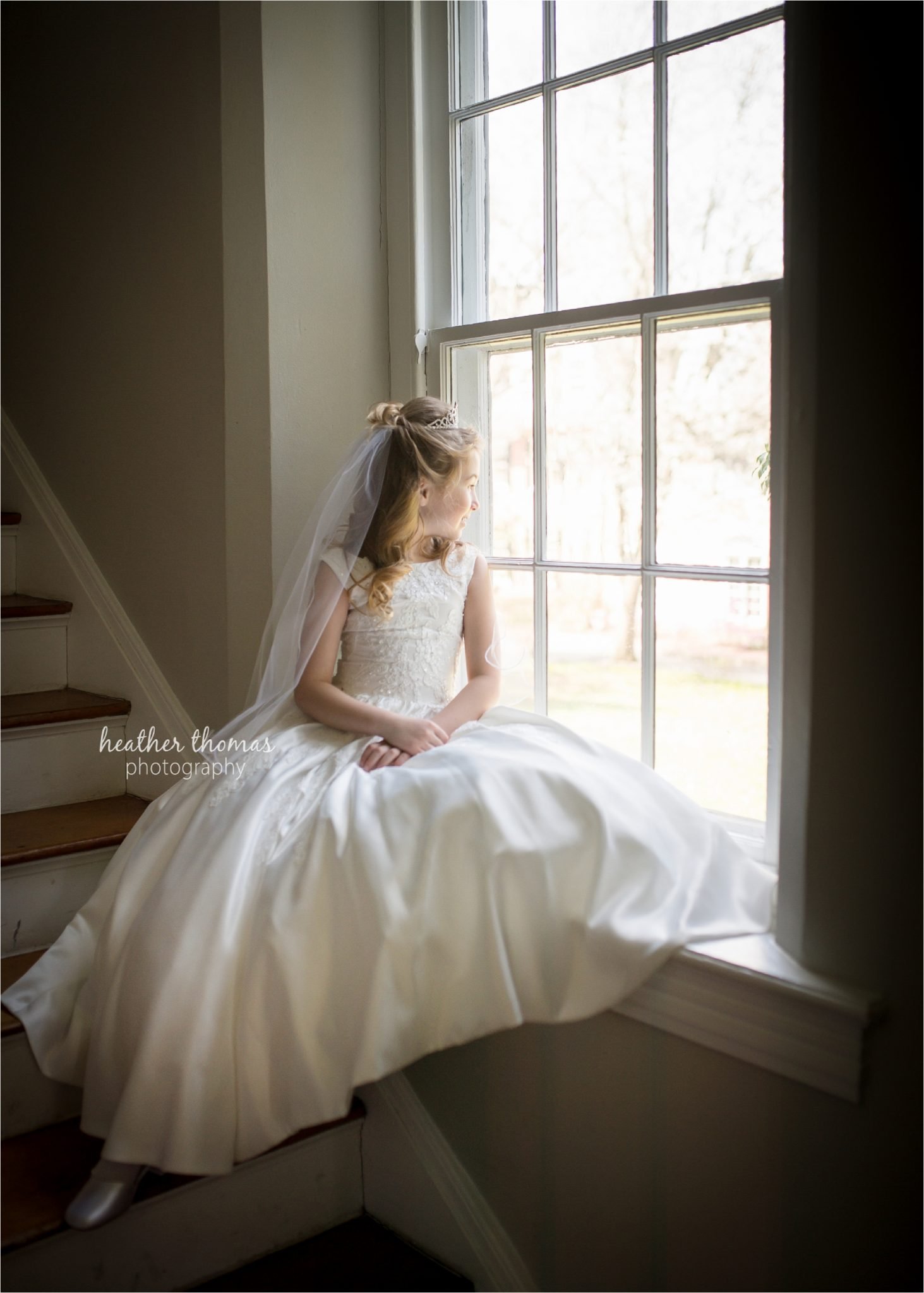 st andrews newtown communion portraits-17.jpg maternity portraits of a family of three at azalea garden waterworks with heather thomas photography