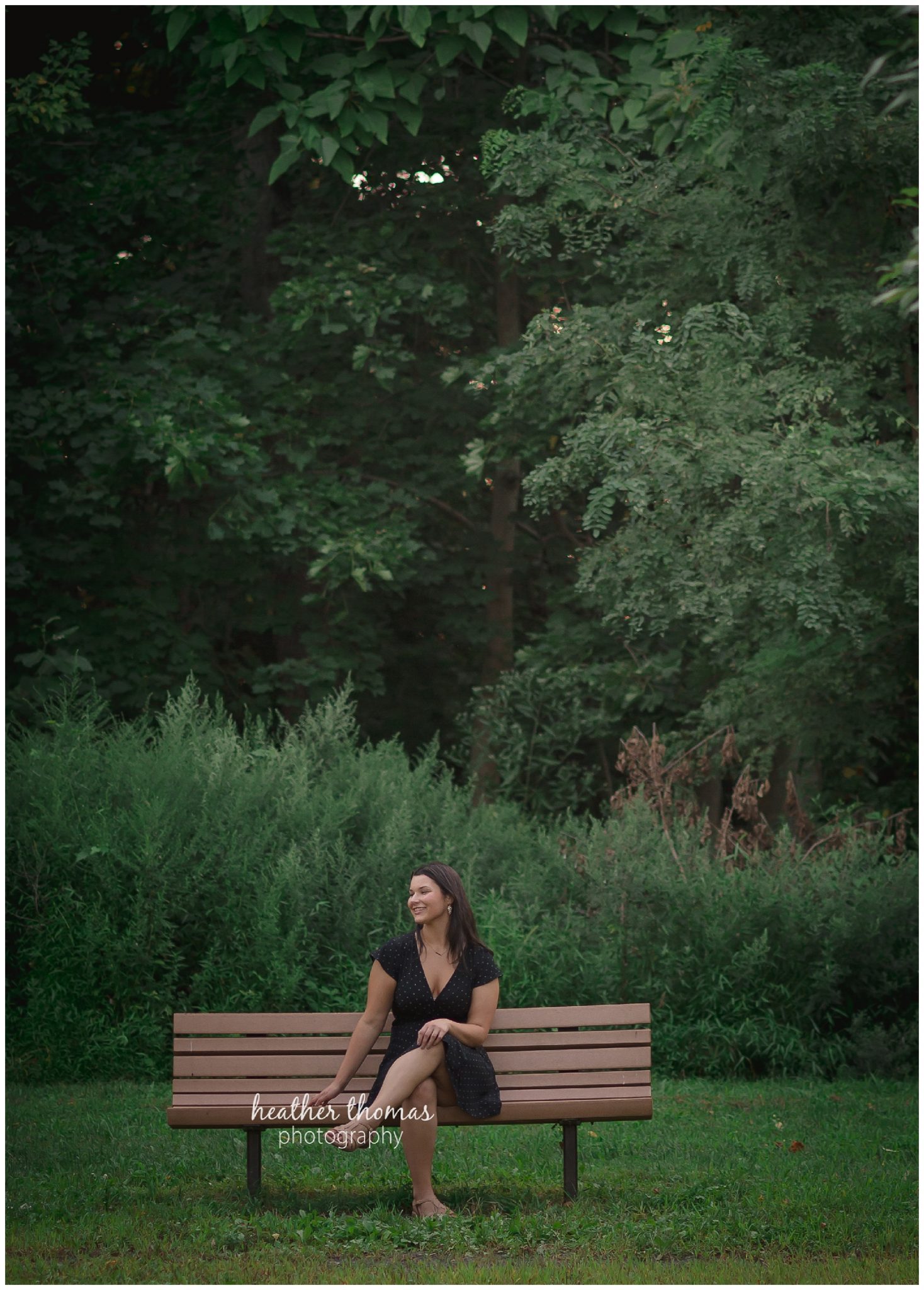 Senior Pictures Philadelphia-23.jpg a girl sitting on a bench in philadelphia