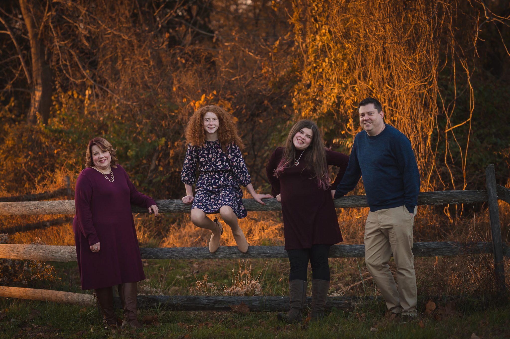 A Golden Fall Evening in Bucks County | Outdoor Family Photos