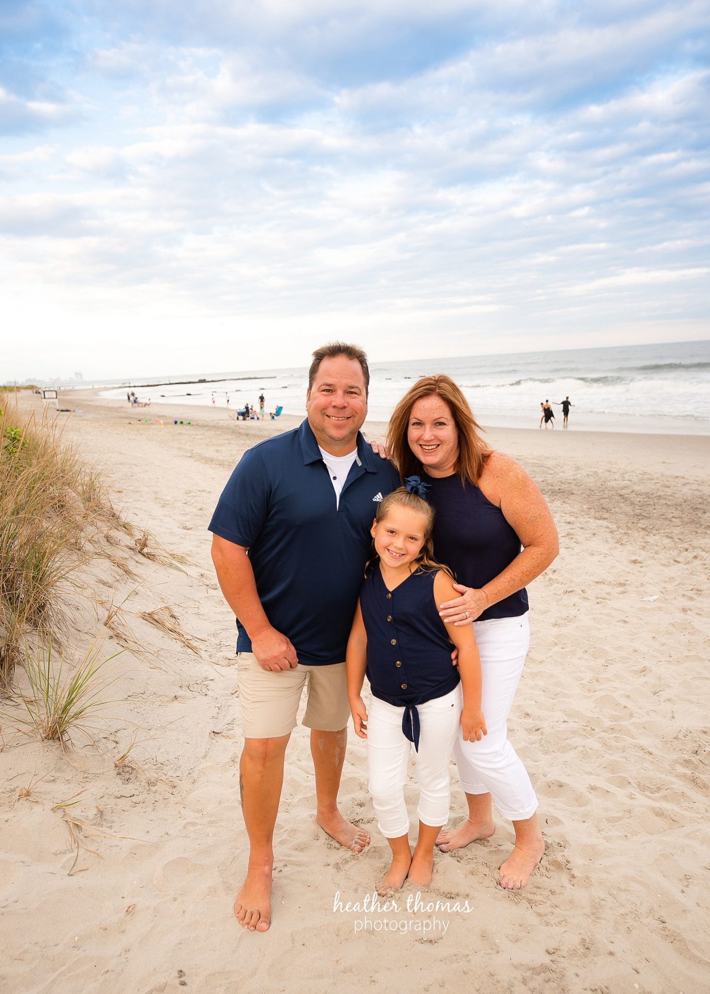 a family photo shoot in ocean city nj a family portrait session in ocean city nj with heather thomas photography