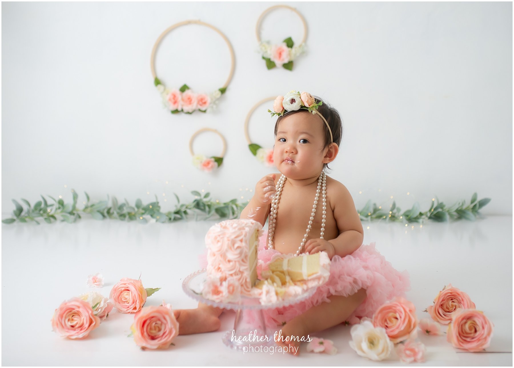 a first birthday cake smash in bucks county pa first-birthday-photos-philadelphia-74.jpg