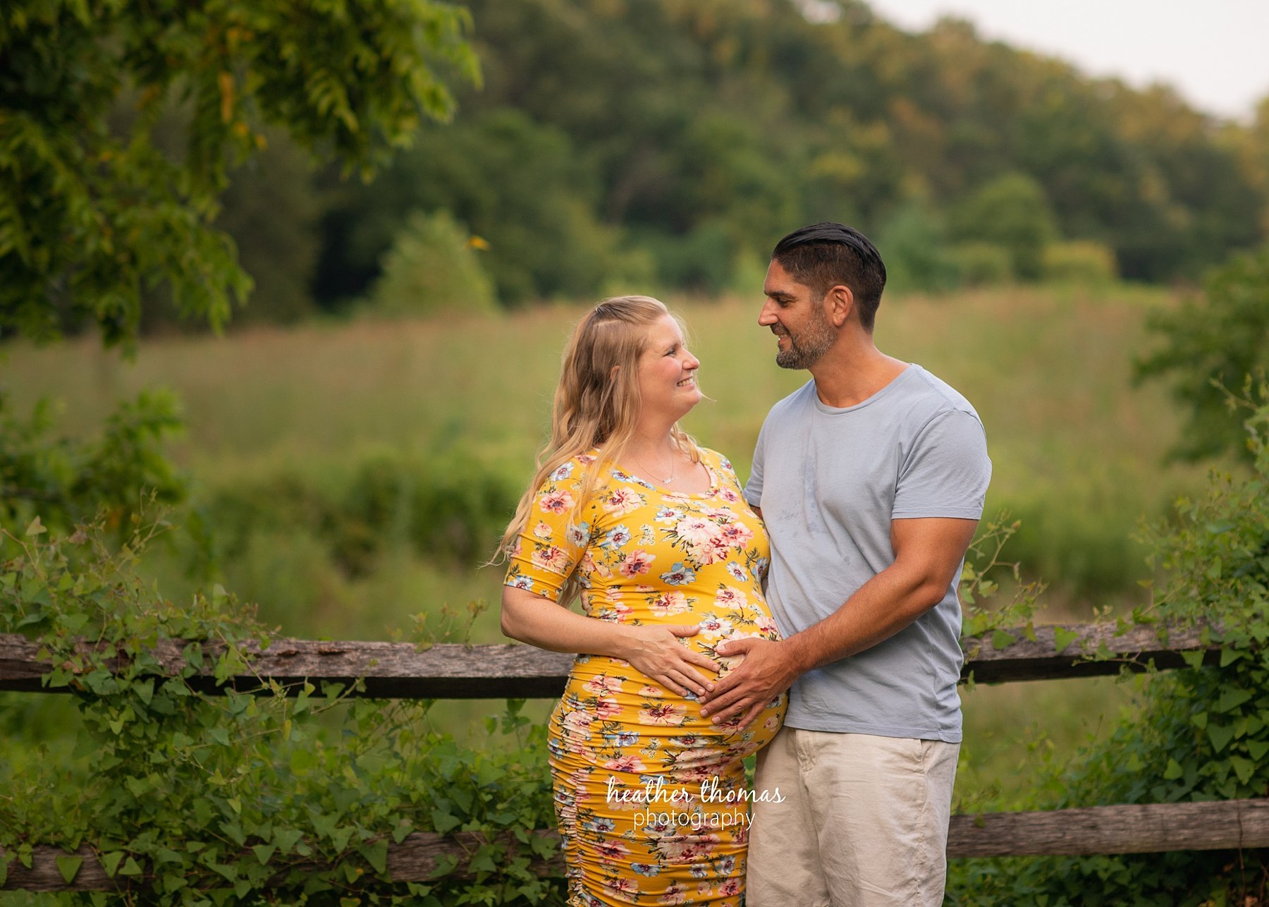 a maternity photo shoot in Philadelphia maternity-portraits-philadelphia-26.jpg