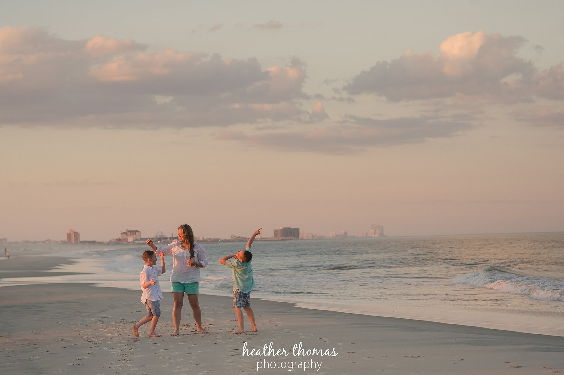 pictures of a family photo shoot in ocean city nj ocnj-beach-photographers-53.jpg