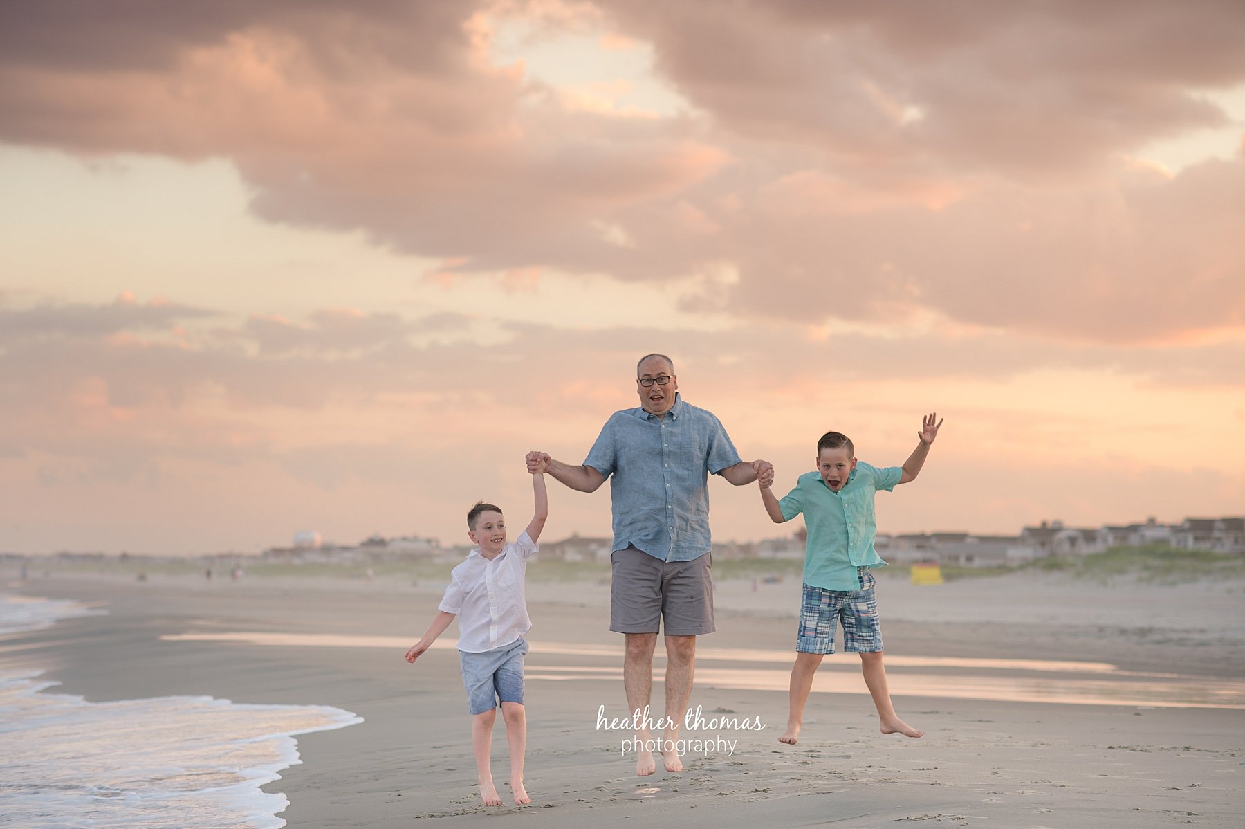 pictures of a family photo shoot in ocean city nj ocnj-beach-photographers-63.jpg