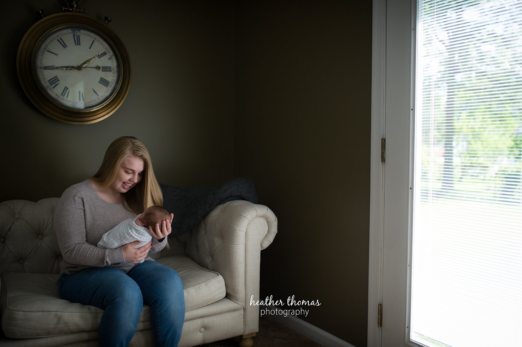 a newborn in home photo shoot in bucks county philadelphia area newborn portraits-2.jpg
