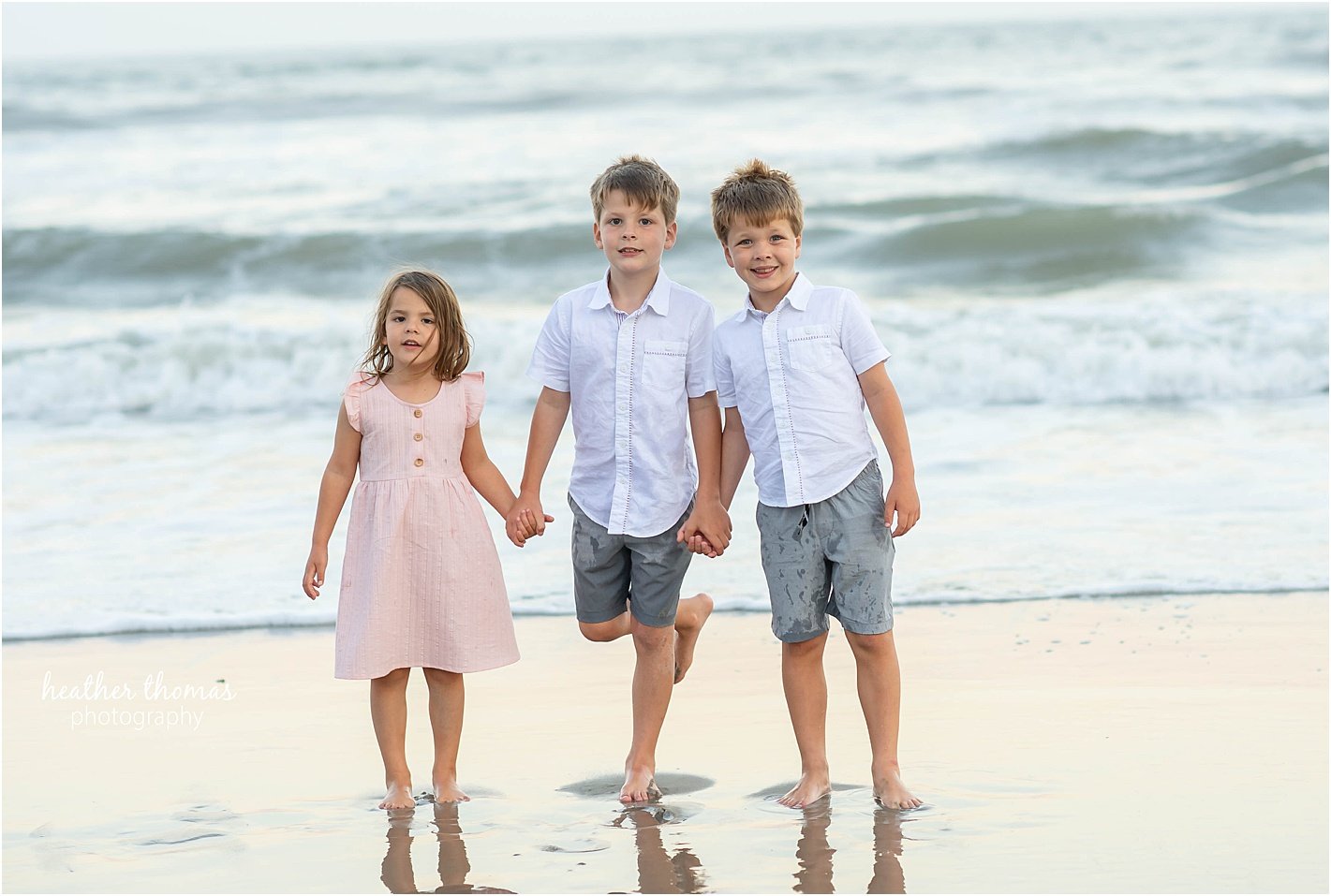 Avalon-Beach-Portraits-81.jpg Avalon-Beach-Portraits-81.jpg