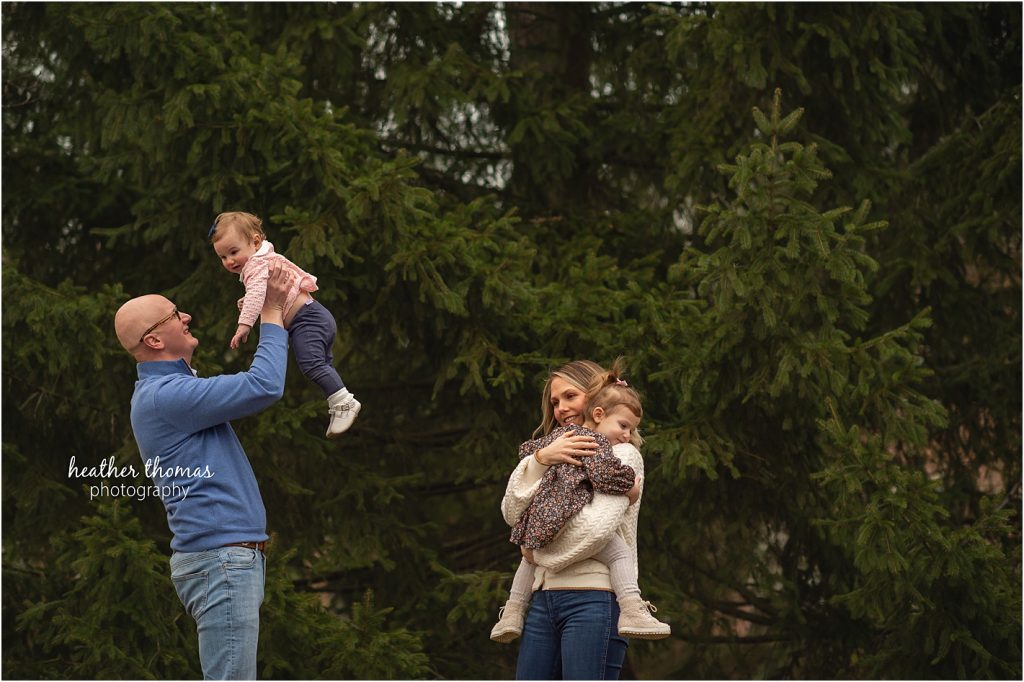A January Outdoor Family Photo Shoot in Newtown, PA with Heather Thomas Photography