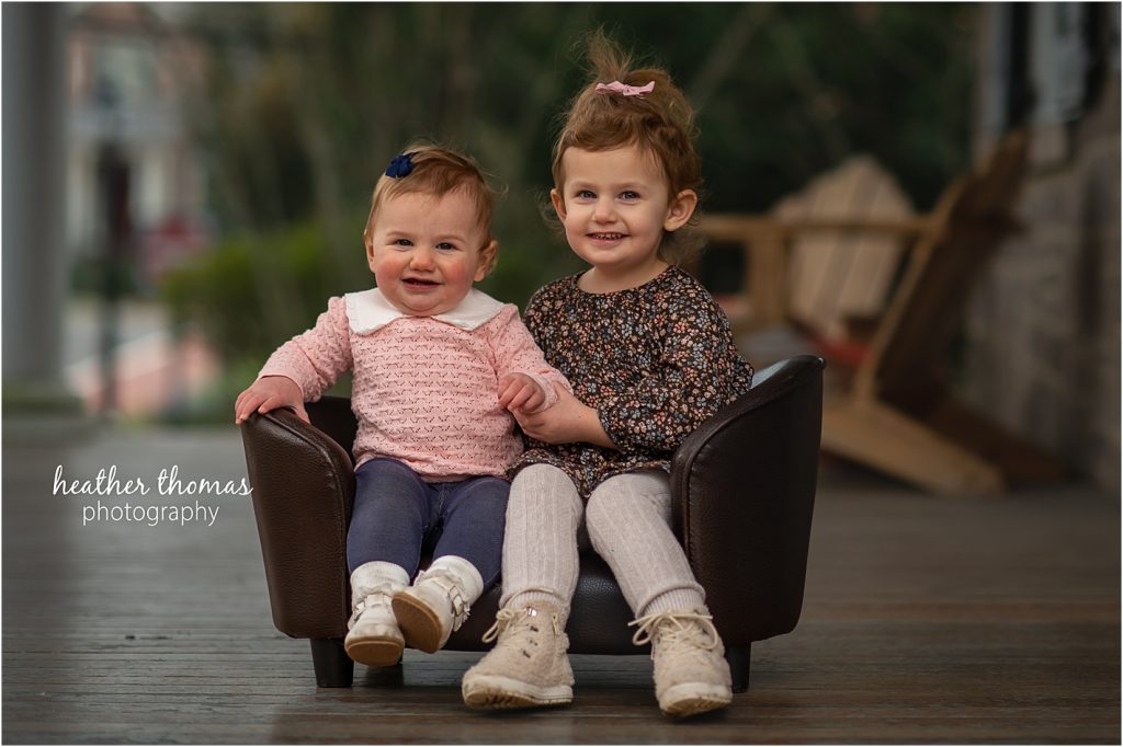 A January Outdoor Family Photo Shoot in Newtown, PA with Heather Thomas Photography