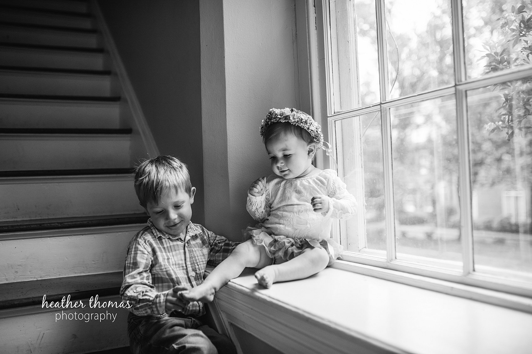 Philadelphia Smash Cake Photography Studio pink-purple-first-birthday-cake-smash-with-heather-thomas-photography