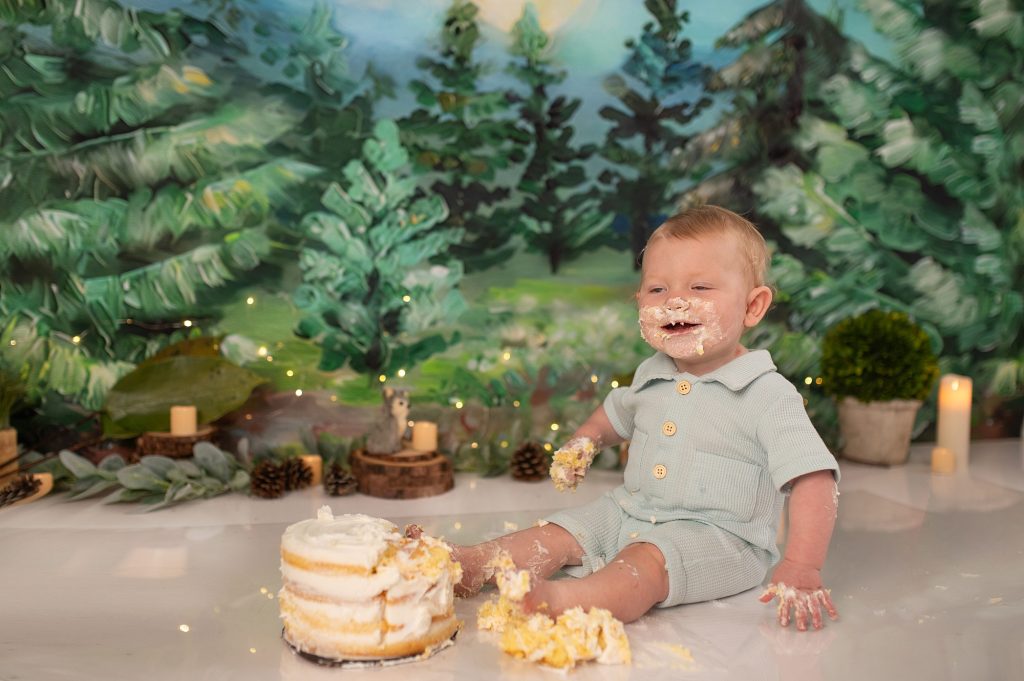 First Birthday & Cake Smash Photography in Bucks County, PA family celebrating baby's first birthday
