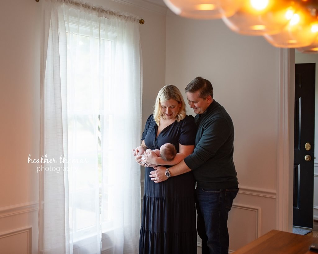 5 Family-Friendly Philadelphia Photo Shoot Locations a family in a field at their Philadelphia Photo Shoot Location Yardley PA