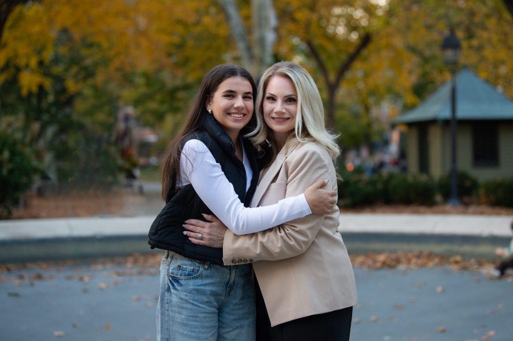 Washington Square Philadelphia Family Photography Session a mother and daughter hugging at washington square park in philadelphia