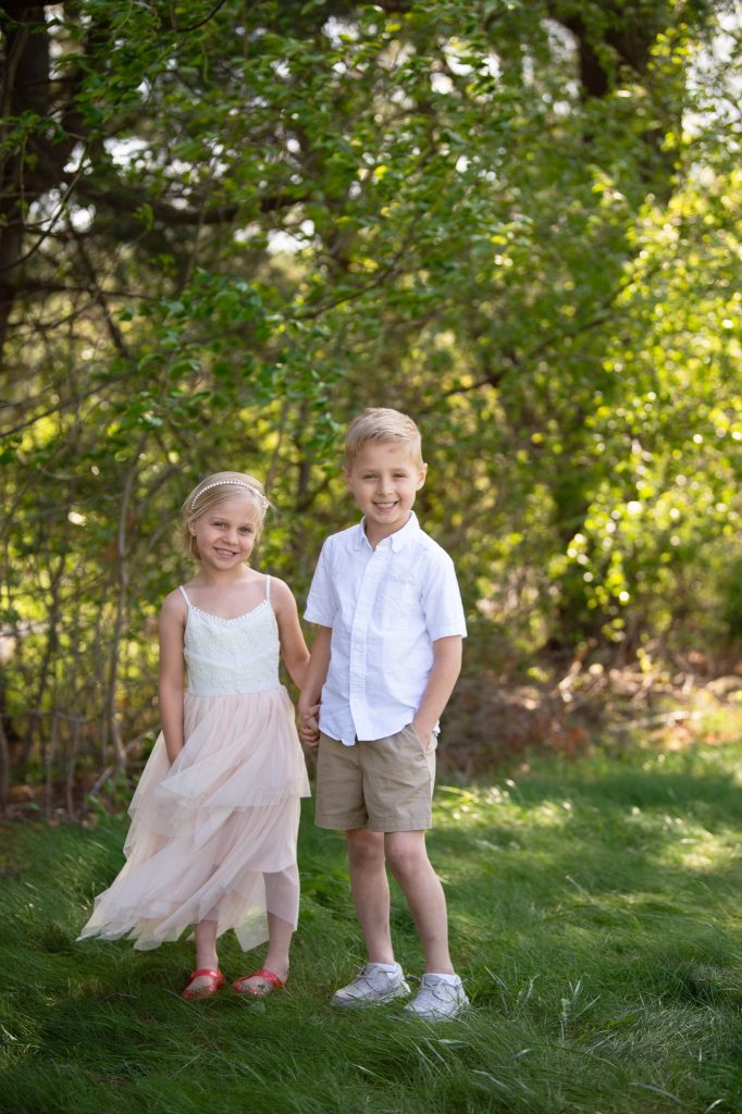 Philadelphia Maternity Photographer Recommends the 3 Best Prenatal Massages Philadelphia Maternity Photographer celebrates mother mini session at tyler state park